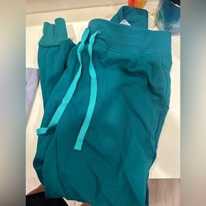 Figs never worn just to small for me!